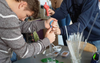 Вивчай світ у профільному класі "Біотехнології" Mainstream School! Вивчай світ у профільному класі "Біотехнології" Mainstream School!