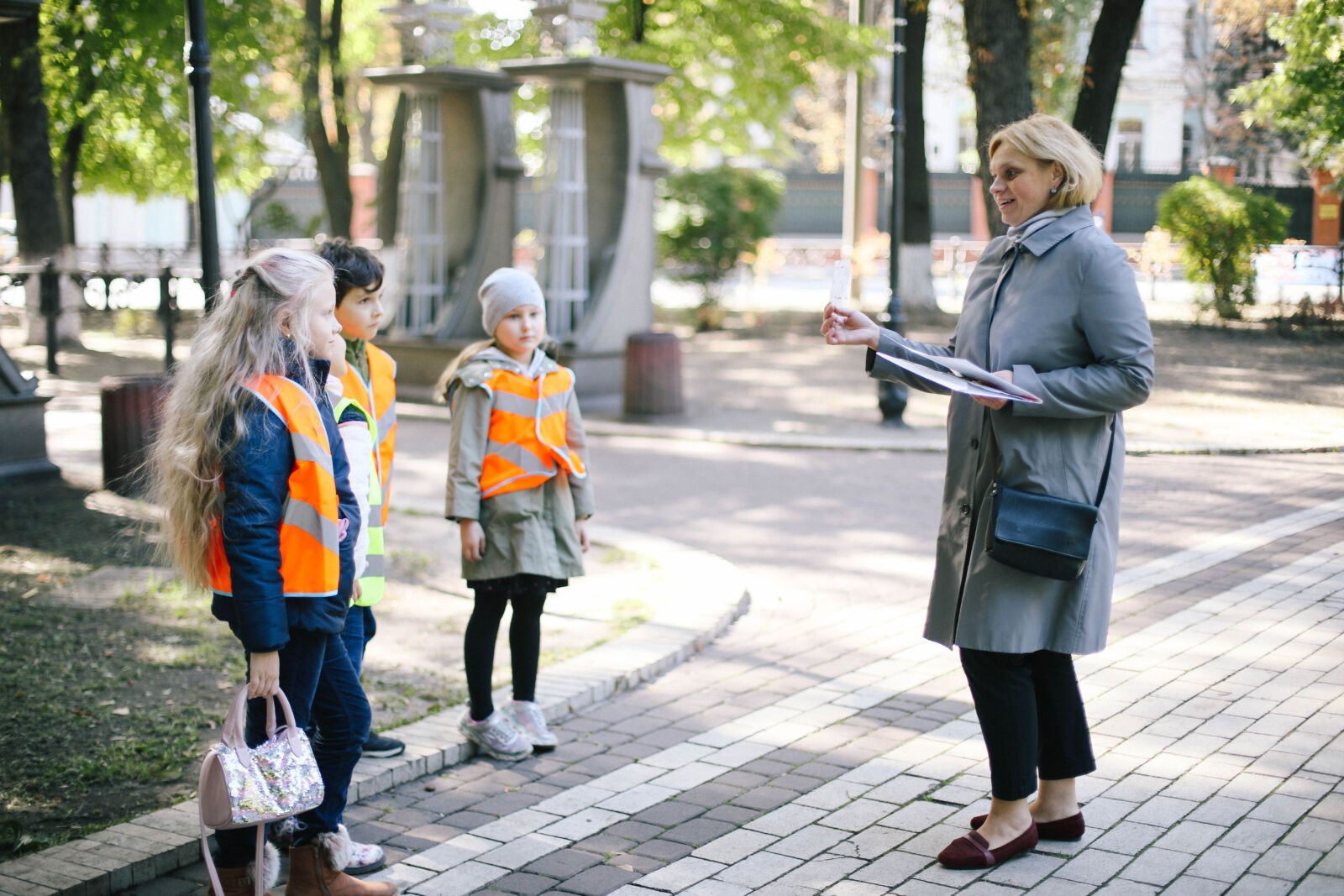 Шукаєте першого вчителя? Ви його знайшли!